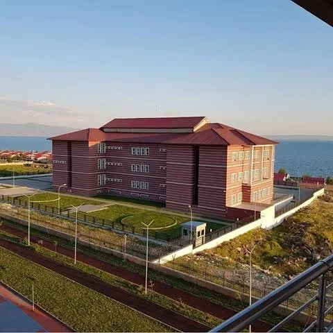 ERCİŞ ADLİYE SARAYI